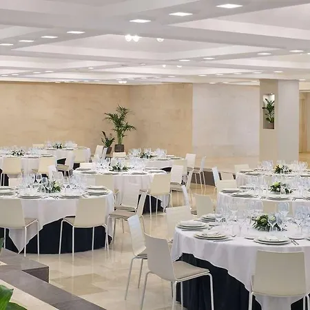 Melia Hotel *