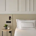 Melia Hotel *